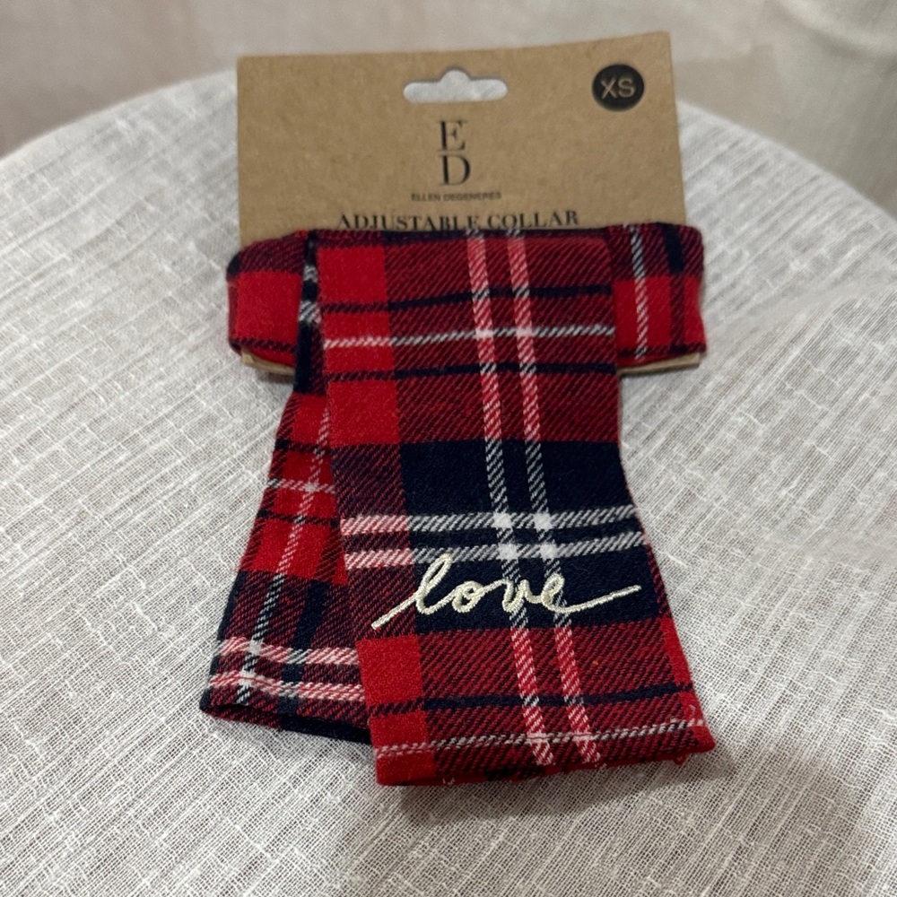 Ellen DeGeneres Red and Black Plaid Pet Collar